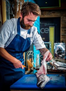 Hutchings Brothers Fish Demo - Andrew Plant