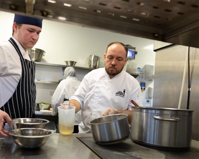 Top Welsh Chefs Mentor Next Generation of Talent from Cardiff and Vale College and Coleg Gwent Raising Vital Funds  to help Young Chefs Entering Industry
